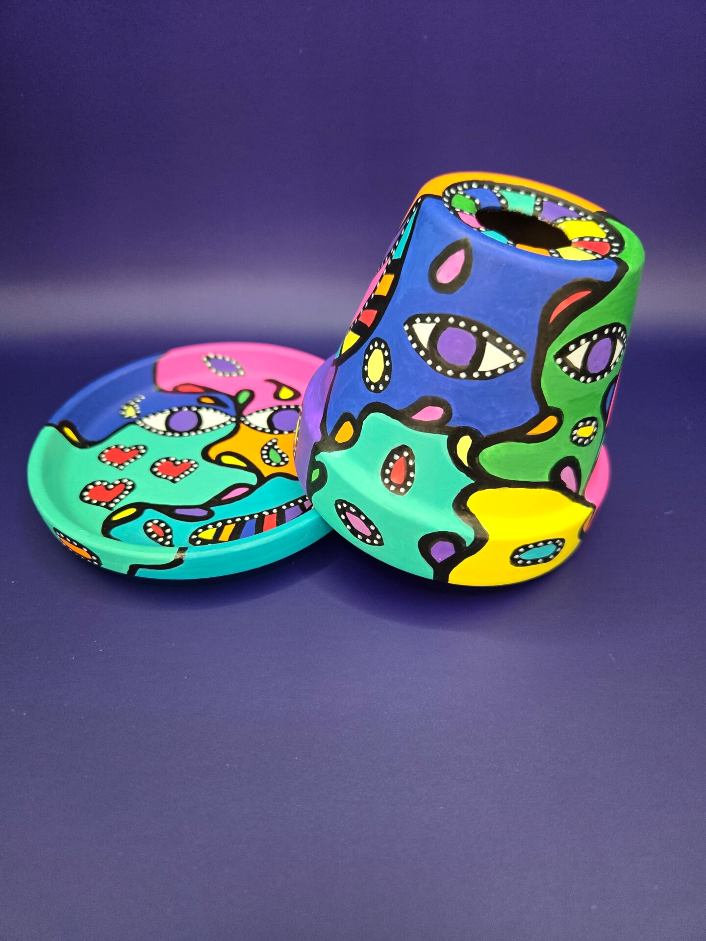 bloempot/asbak "Purple eyes"