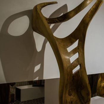 Sculpture intitulée "VICTORY" par Jan Van Braekel, Œuvre d'art originale, Bois