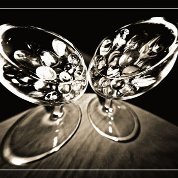 Photographie intitulée "On boit un verre" par Nicolas Bernié, Œuvre d'art originale