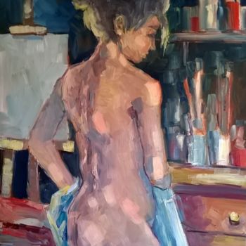 MODELE DEBOUT A L'ATELIER