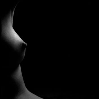 「Nude Torso in Plati…」というタイトルの写真撮影 Travis Burgessによって, オリジナルのアートワーク
