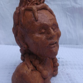 Sculpture titled "médecine man buste…" by Christophe Schaefer, Original Artwork, Terra cotta