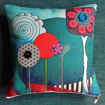 Textilkunst mit dem Titel "coussin-n-11.jpg" von Marie-Pierre Jan, Original-Kunstwerk