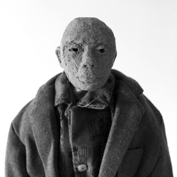 Sculpture titled "Performer 20" by Fleur Elise Noble, Original Artwork, Terra cotta