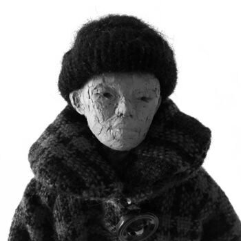 Sculpture titled "Performer 21" by Fleur Elise Noble, Original Artwork, Terra cotta