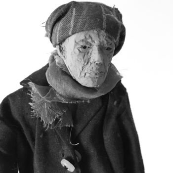 Sculpture titled "Performer 48" by Fleur Elise Noble, Original Artwork, Terra cotta
