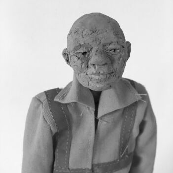 Sculpture titled "Performer 69" by Fleur Elise Noble, Original Artwork, Terra cotta