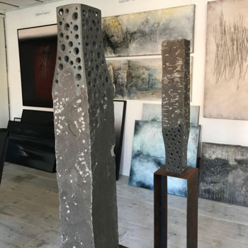 Sculpture titled "Change of weight "u…" by Christoph Jakob, Original Artwork, Stone
