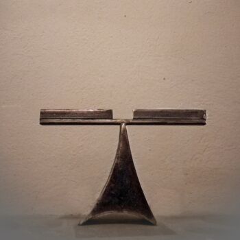 "'micro''" başlıklı Heykel Aristotle Vikentiou tarafından, Orijinal sanat, Metaller