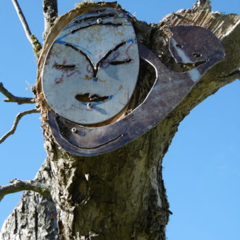 Sculpture titled "Frau mit Katze, Ins…" by Mirko Siakkou-Flodin, Original Artwork, Collagraphy