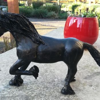 Sculpture titled "SCULPTURE CHEVAL FR…" by Valerie Perron, Original Artwork, Ceramics