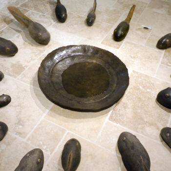 Sculpture intitulée "Entre deux eaux" par Lou Perdu, Œuvre d'art originale, Céramique