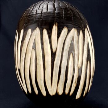 Sculptuur getiteld "Boule ethnique II" door Bernard Geoffroy, Origineel Kunstwerk, Hout