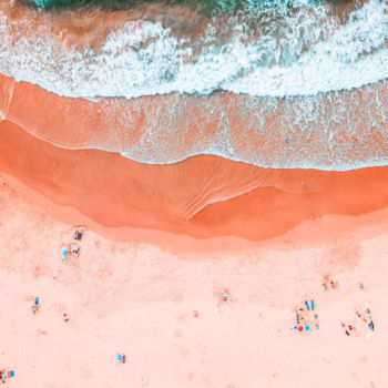 Fotografía titulada "Aerial Beach Photog…" por Radu Bercan, Obra de arte original, Fotografía digital