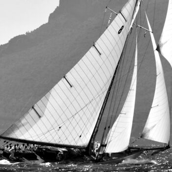 Photography titled "Moonbeam IV devant…" by Pierre-Yves Rospabé, Original Artwork, Digital Photography