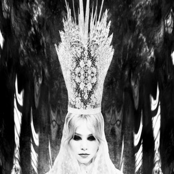 Photographie intitulée "Crowning Heads Mach…" par Dana And Stephane Maitec, Œuvre d'art originale, Photographie non manipulée