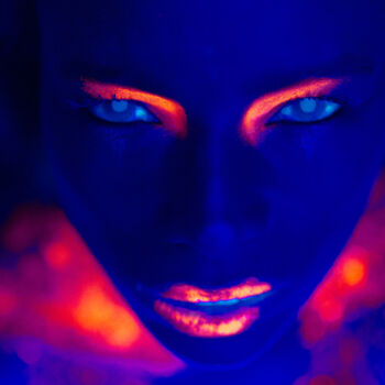 Photography titled "Black Light 22 - Li…" by Burak Bulut Yıldırım, Original Artwork, Digital Photography