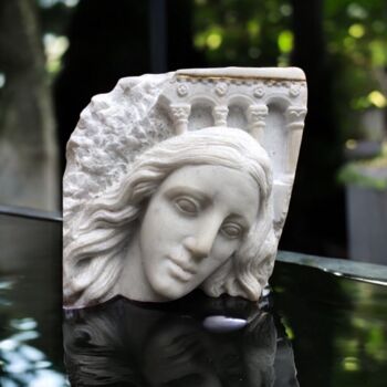 Sculptuur getiteld "fragment cathédrale" door Florence Jarrige, Origineel Kunstwerk, Steen