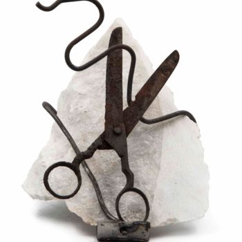 Scultura intitolato "LIBERATIO CORDIS" da Lorenza Cavalli, Opera d'arte originale, Pietra