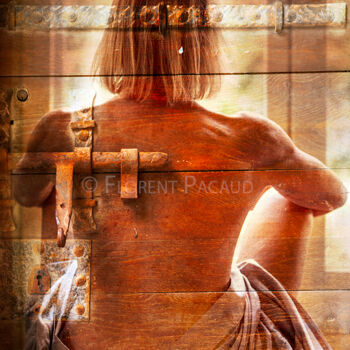 Photographie intitulée "Les Portes 3" par Florent Pacaud, Œuvre d'art originale, Photographie manipulée