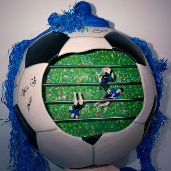 Sculpture intitulée "Détail "Le football…" par Bernard Amiot, Œuvre d'art originale, Bois