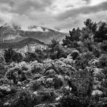 Fotografía titulada "Nowhere: mountains 1" por Georgy Bezborodov, Obra de arte original, Fotografía digital