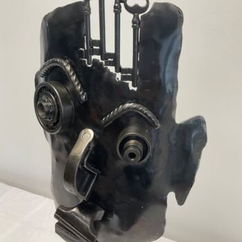 Sculpture titled "Le Geôlier" by Marie Le Metour, Original Artwork, Metals