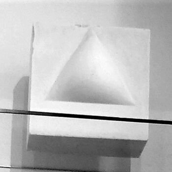 Sculpture intitulée "Volume Courbe O4" par Marcel Mariono, Œuvre d'art originale, Plâtre