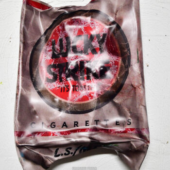 雕塑 标题为“"OLD PACKAGE III"” 由Magnum Ferra, 原创艺术品, 塑料