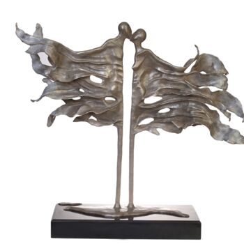 Sculpture intitulée "Love" par Seda Eyuboglu, Œuvre d'art originale, Bronze