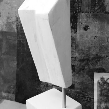 Sculptuur getiteld "Derna" door Alessio Brugnoli, Origineel Kunstwerk, Hout