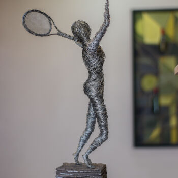 Sculptuur getiteld "Hit (55x22x20 2.9kg…" door Karen Axikyan, Origineel Kunstwerk, Steen