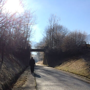 Photographie intitulée "Le promeneur et son…" par Camille R., Œuvre d'art originale, Photographie non manipulée