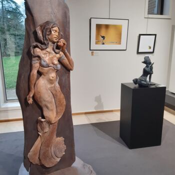 Sculpture intitulée "Dans le jardin d'Ap…" par Valerie Barrault, Œuvre d'art originale, Terre cuite