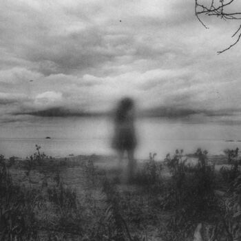 Fotografie getiteld "The Mysterious Girl…" door Felipe Hueb, Origineel Kunstwerk, Digitale fotografie