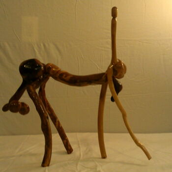 Scultura intitolato "Erotic African Wood…" da Ateplus, Opera d'arte originale, Legno