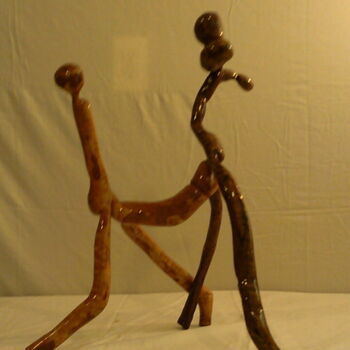 Scultura intitolato "Erotic African Wood…" da Ateplus, Opera d'arte originale, Legno