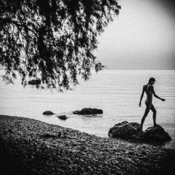 Fotografie getiteld "only you are close…" door Burak Bulut Yıldırım, Origineel Kunstwerk, Digitale fotografie