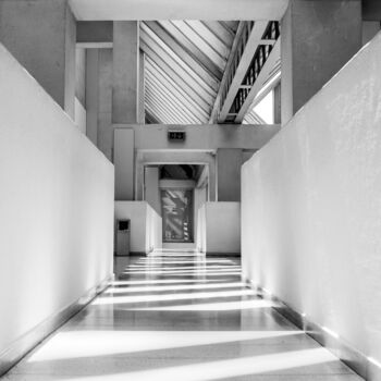 Photographie intitulée "Museu Nacional d'Ar…" par Jarek Sieczkowski, Œuvre d'art originale, Photographie non manipulée