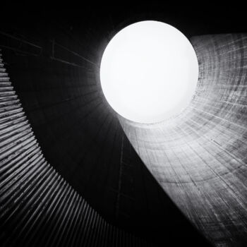 Photographie intitulée "The spot" par Christian Schwarz, Œuvre d'art originale, Photographie numérique