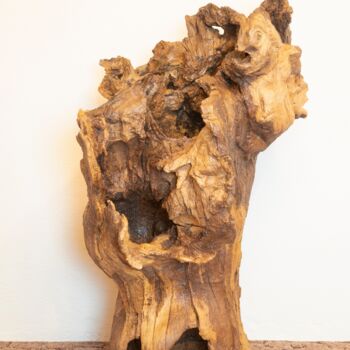 Sculptuur getiteld "Oak decorative scul…" door Jozef Sedmak, Origineel Kunstwerk, Hout