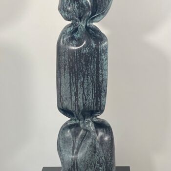 Sculpture titled "Wrapping Bonbon Lea…" by Laurence Jenk, Original Artwork, Plastic