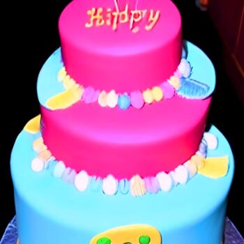 Arts numériques intitulée "BIRTHDAY CAKES 16" par Mahesh Tolani, Œuvre d'art originale, Peinture numérique