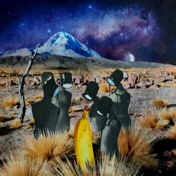 Collages titled "Une banane pas comm…" by Judith Latino, Original Artwork, Collages Mounted on Wood Panel