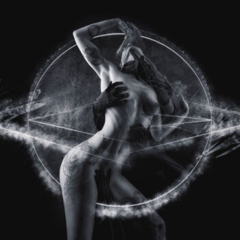 Buyuk kichkina Jonni porno oyini Mening dostim menga minora berdi.