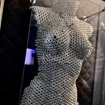 "Women on web" başlıklı Heykel Gr Gr tarafından, Orijinal sanat, Metaller
