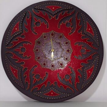 Design intitulée "Relógio de Parede" par Estevão Páixão, Œuvre d'art originale, Art de la table Monté sur Panneau de bois