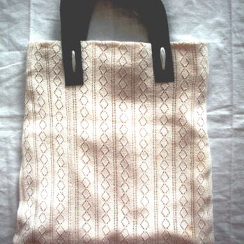 Textile Art titled "Sac besace au croch…" by Maribo, Original Artwork, Textile fiber