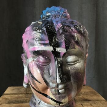 Sculpture intitulée "La Gardienne des Ra…" par Fabrice Kocurek, Œuvre d'art originale, Bombe aérosol