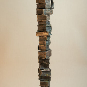 Sculptuur getiteld ""Bookworm X"" door Yuriy Kraft, Origineel Kunstwerk, Bronzen